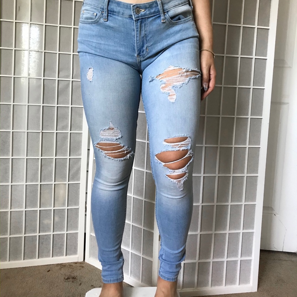 Light Wash Skinny Jeans